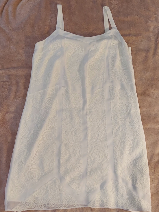 Gianni Bini Dresses & Skirts - Gianni Bini Women's White Lace Mini Slip Cocktail Dress Size M